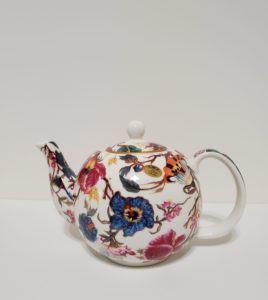Anthina Teapot